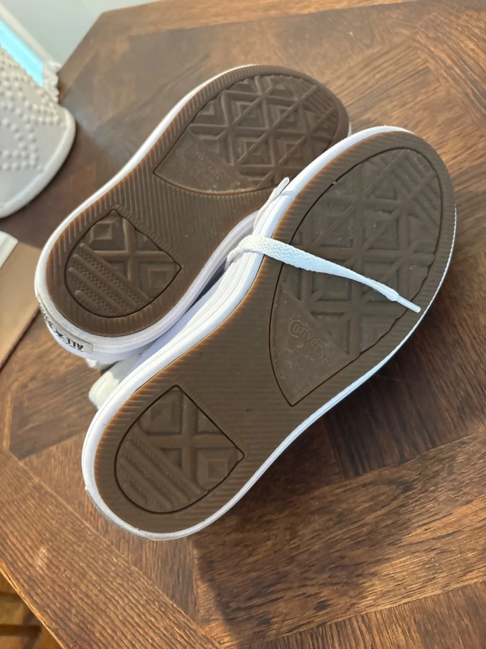 Converse chuck Taylor platform high top tennis shoes